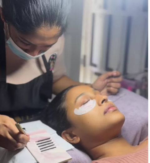 Volume Lash Extensions